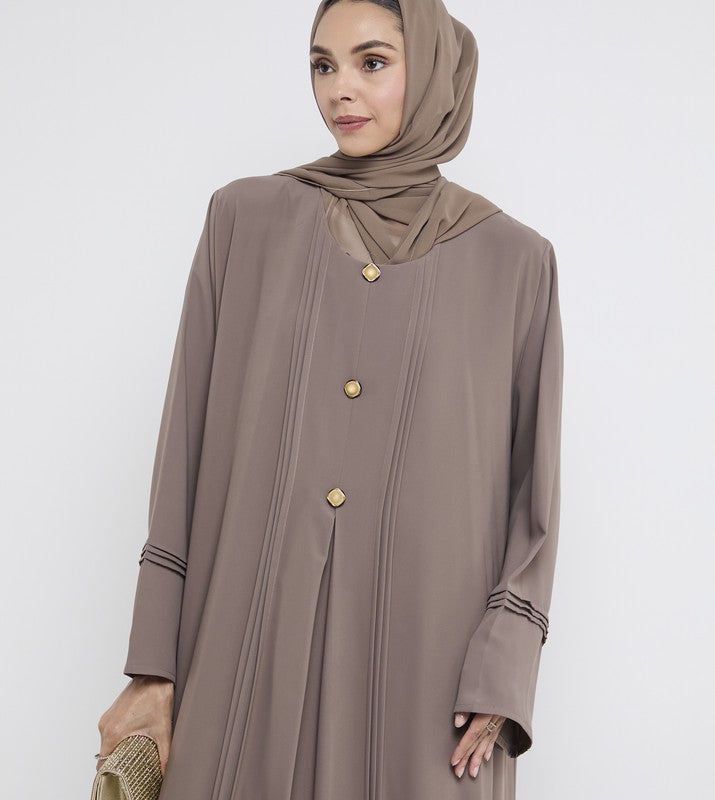 ROZA Elegant Umbrella Pleated Abaya with Graceful Brooch - Image 2