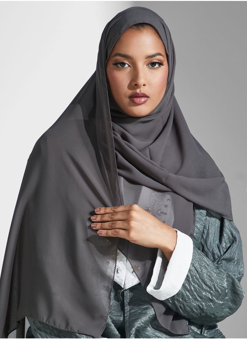 Aara Flared Sleeve Lapel Detail Abaya  - Image 4