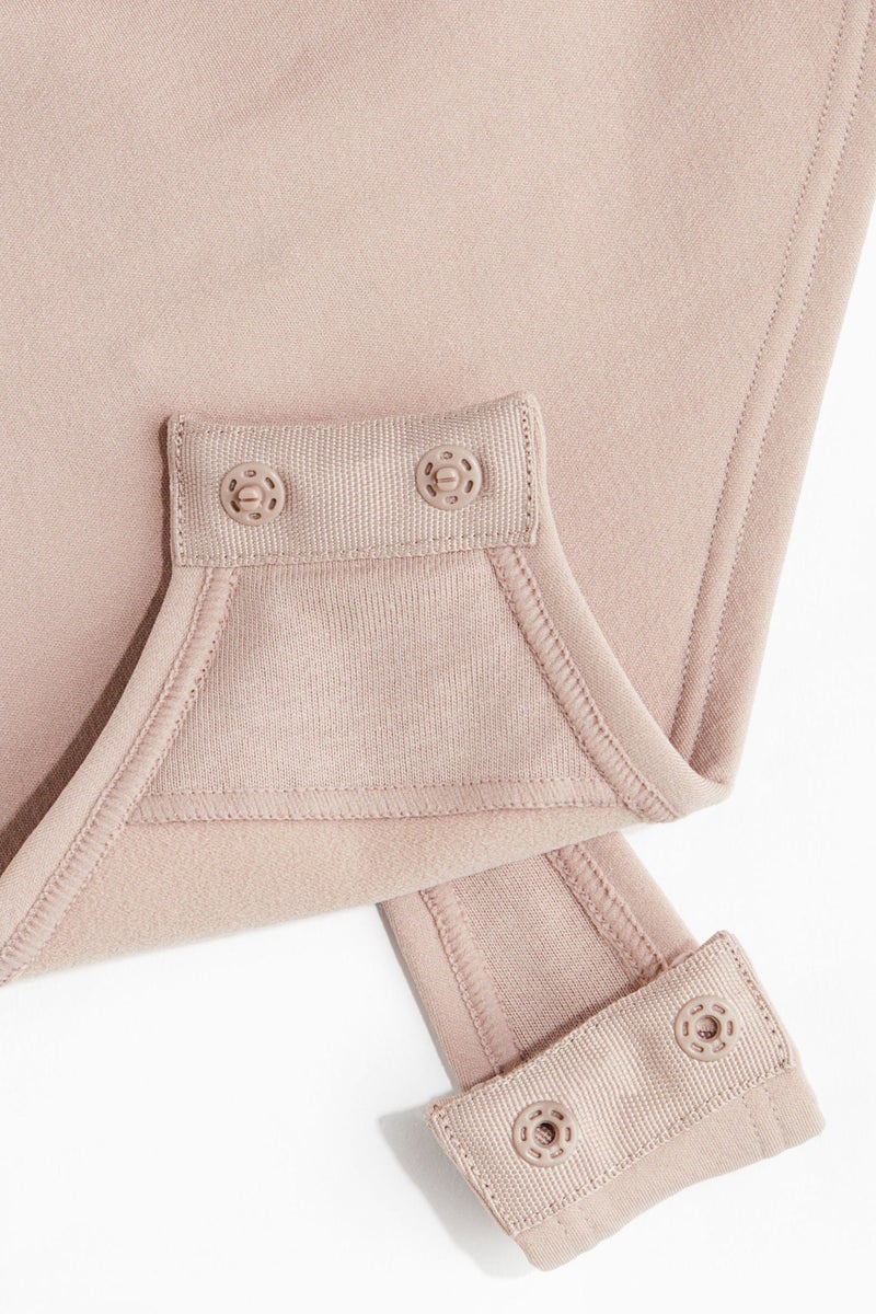 H&M Stretchy & Sculpting Firm Shape Thong Body  - Image 5