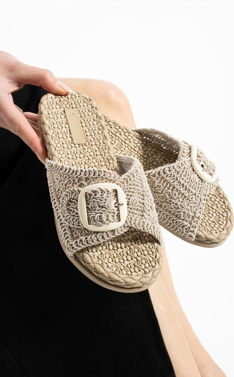 ModaFrato Royal Buckled Straw Women's Slippers Outdoor and Home Slippers  - Image 3