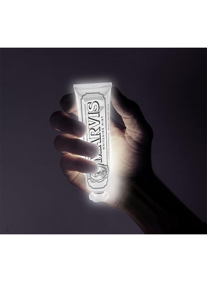 مارفيس تبييض معجون الأسنان النعناع 25 مل, يعزز تبييض الأسنان الطبيعي, معجون الأسنان إزالة اللوحة, طازجة طويلة الأمد - Image 2