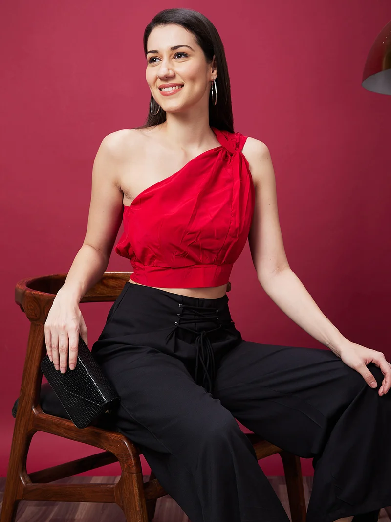 globus Women Red One Shoulder Twisted Smocked Crepe Crop Top