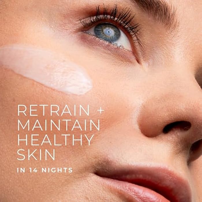 RoC Barrier Renew Night Moisturizer with Ceramides & Antioxidant Green Tea and Lipo Peptides to Renew Skin Barrier, (2.5 oz) with Retinol Eye Cream Packette - Image 2