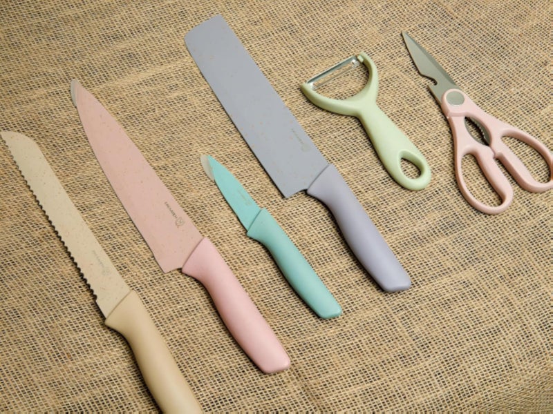 7 Piece Complete Granite Kitchen Knife Set (Including 4 Different Size Knives + Scissors + Peeler + Cutting Board) Perfect for Every Cooking Task