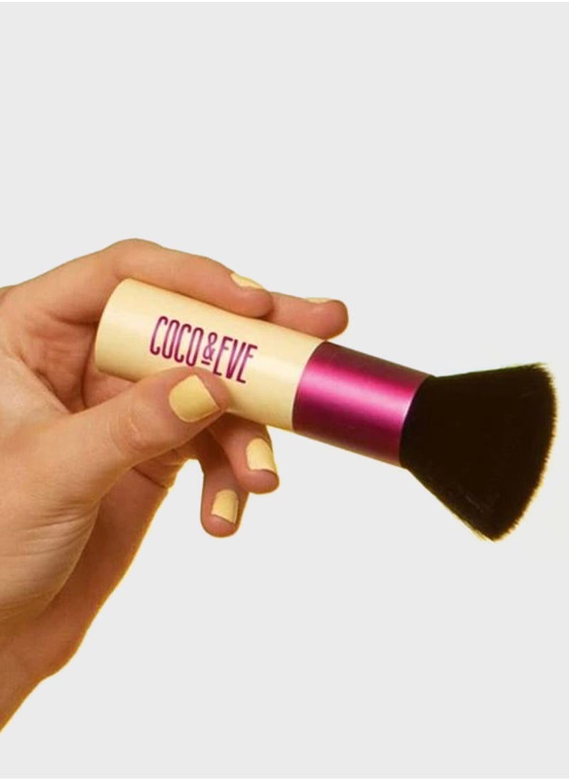 COCO & EVE - Deluxe Vegan Kabuki Brush - Image 1