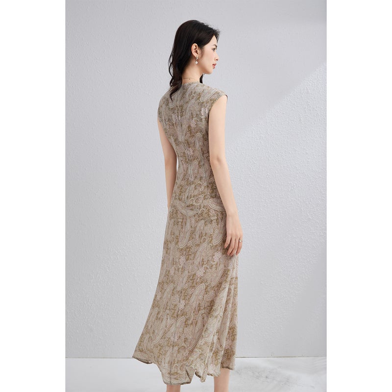 Elegant 100% Mulberry Silk Long Dress, Round Neck, A-Line, Light Green - Image 4