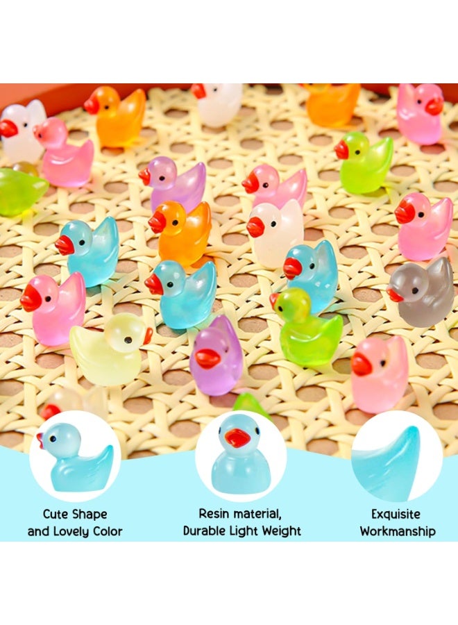 فاييت 150 قطعة من البط الصغير المصنوع من الراتنج والمضيء في الظلام، تماثيل صغيرة مضيئة لحدائق الجنيات، وأحواض السمك، والنباتات المحفوظة في أصص، والأعمال اليدوية، وبيوت الدمى، وزينة الحفلات (10 ألوان) - Image 2