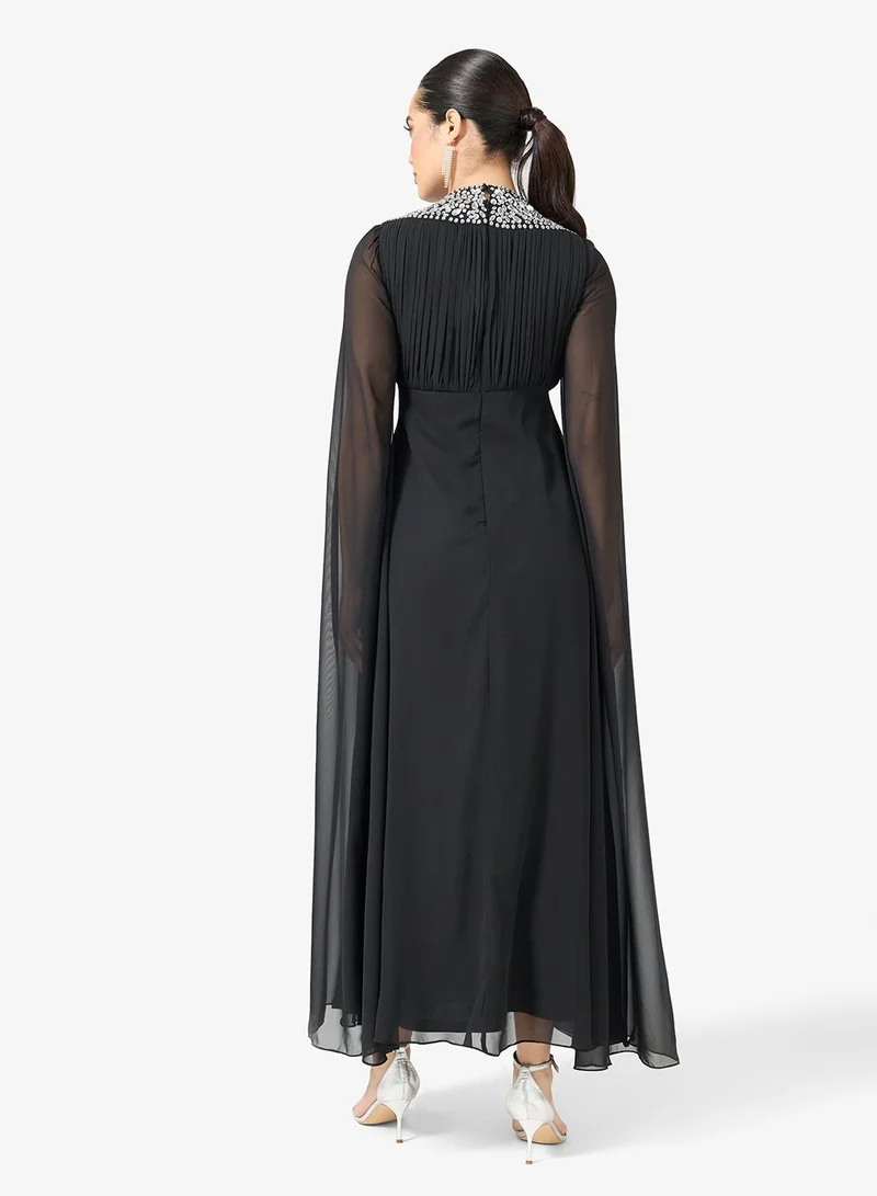Amelia Rose Cape Sleeve Detailed Crew Neck Maxi Dress