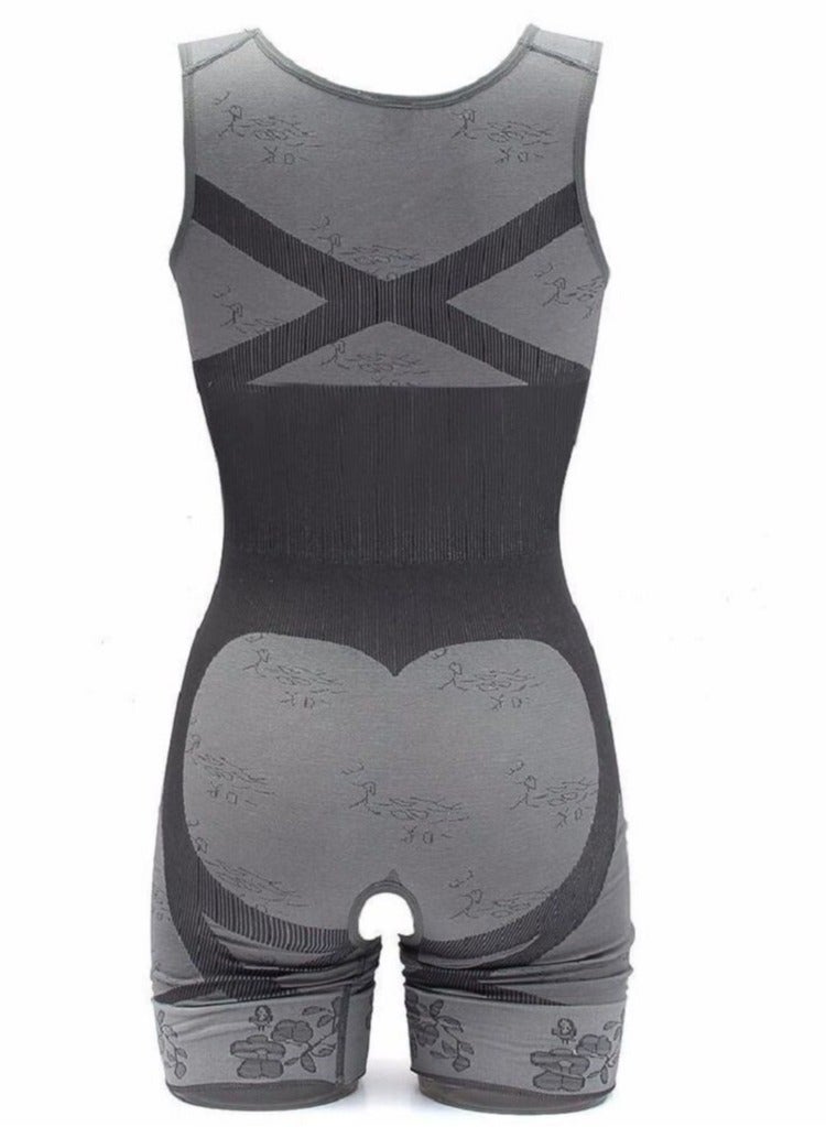 Women's bamboo corset helps lose weight easily and gives the body a slender and attractive shape. It works to tighten the abdomen and slim the waist effectively.-S  - Image 2