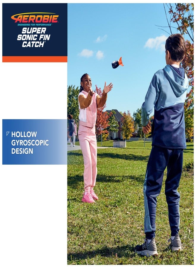 Spin Master Aerobie Super Sonic Fin Catch Football Toy, Aerodynamic Football Toys with Soft Construction, Outdoor Games for Kids Aged 8 & Up, Blue/Orange - Image 3