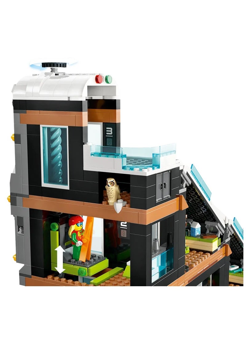 LEGO LEGO - Ski and Climbing Center 1045 Pieces - 60366  - Image 4