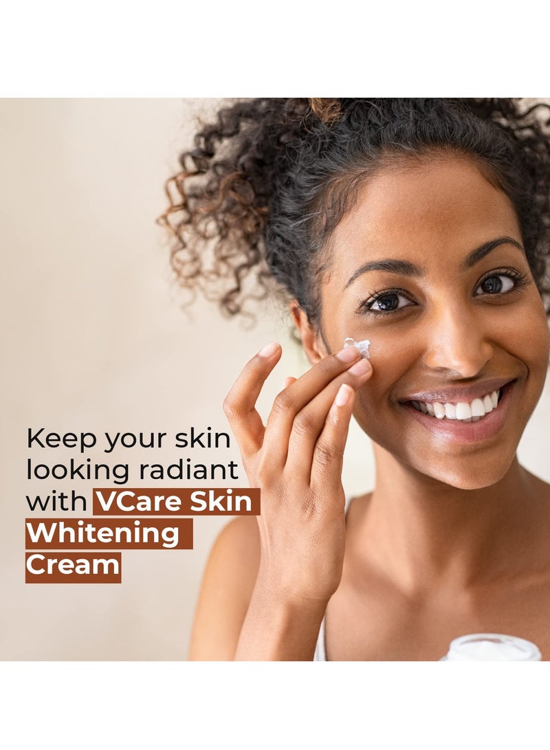 في كير كريم تبييض البشرة من في كير لجميع أنواع البشرة، يزيل السمرة ويحسن مرطب البشرة، 20 جم - Image 4