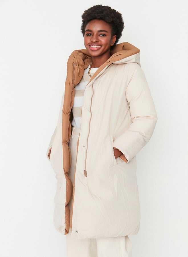trendyol جاكيت بوفير طويل مزدوج الجوانب بغطاء رأس مقاوم للماء بلون بني-إكرu - Image 4