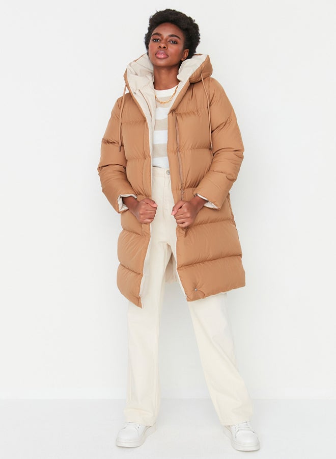 trendyol جاكيت بوفير طويل مزدوج الجوانب بغطاء رأس مقاوم للماء بلون بني-إكرu - Image 1
