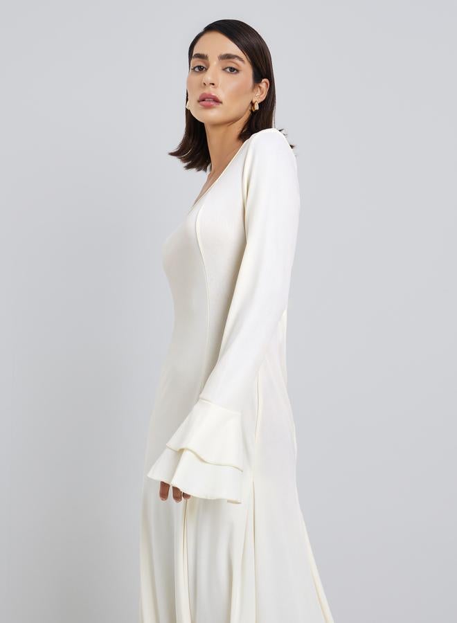 Styli Solid Square Neck Long Sleeve Classic Maxi Dress - Image 2