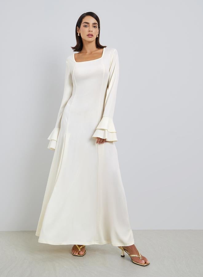 Styli Solid Square Neck Long Sleeve Classic Maxi Dress - Image 3