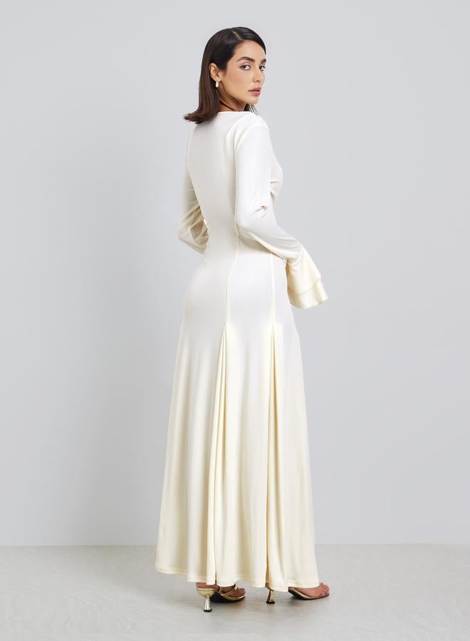 Styli Solid Square Neck Long Sleeve Classic Maxi Dress - Image 5