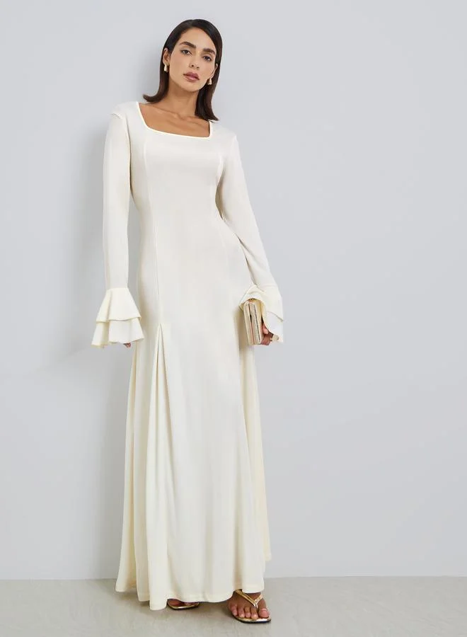 ستايلي فستان ماكسي كلاسيكي بأكمام طويلة ورقبة مربعة صلب