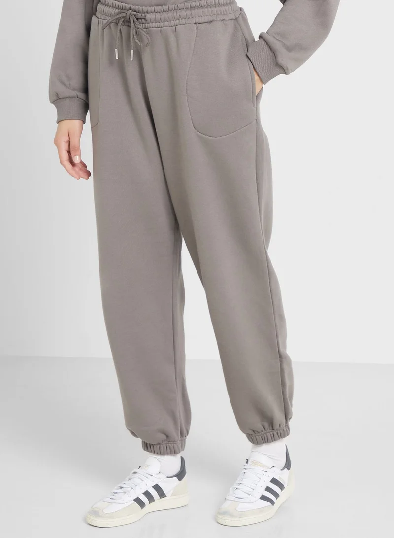 boohoo Slogan Sweatshirt & Pants Set