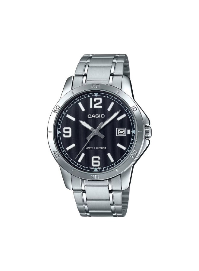 كاسيو ساعة كاسيو رجالية ستانلس ستيل MTP-V004D-1B2UDF – ميناء أسود مع تفاصيل زرقاء وعرض للتاريخ - Image 1
