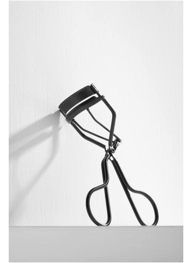 Generic Women's Portable Travel Professional Stainless Steel Eyelash Curler  black  (LCp8)  - Image 1