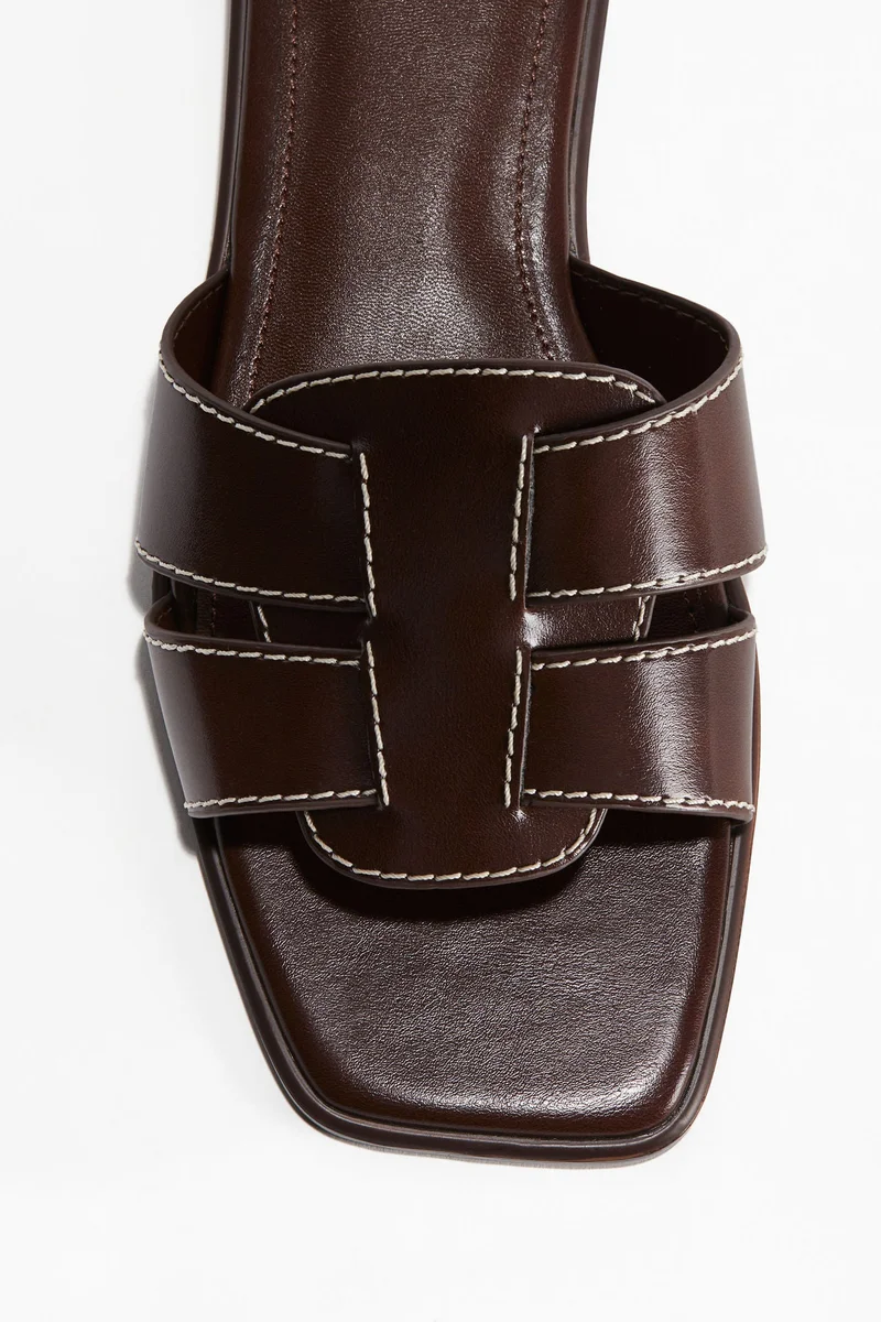 اتش اند ام Sandals