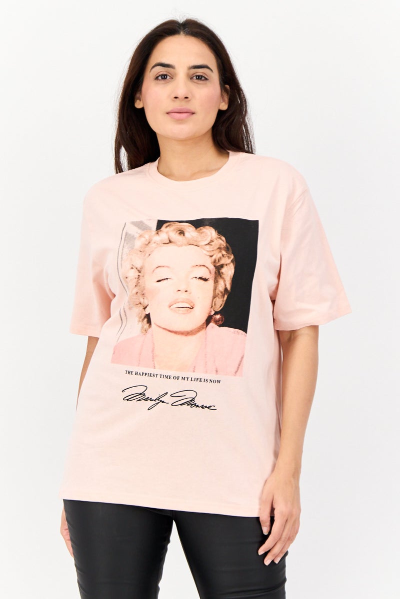 Marilyn Monroe Women Oversized Fit Crew Neck Short Sleeves Graphic Print T-Shirt, Pink - Image 1
