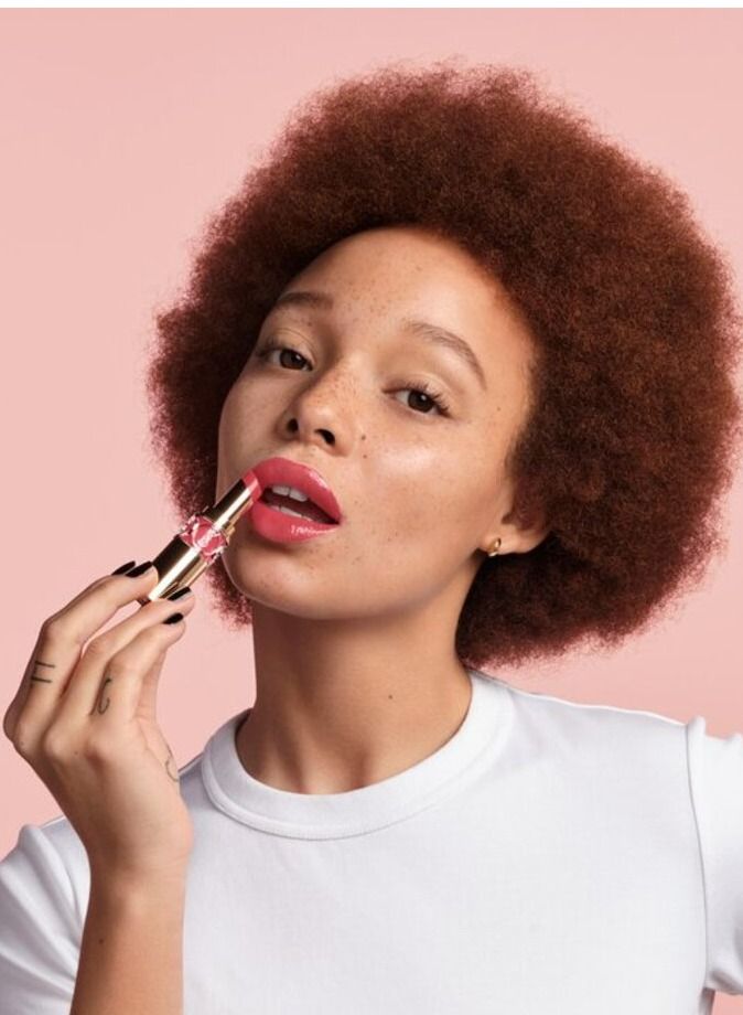 Yves Saint Laurent ROUGE VOLUPTÉ SHINE OIL IN STICK 3.2g - 12 كورايل دولمان - Image 5
