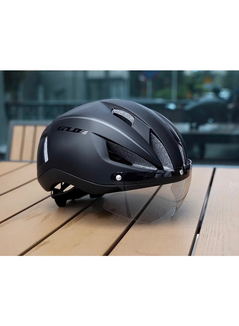 جي يو بي خوذة GUB K111 Plus الذكية بعدسات متغيرة اللون تلقائيًا وواقي مغناطيسي للعين – تصميم احترافي لراكبي الدراجات على الطرق والجبل - Image 1