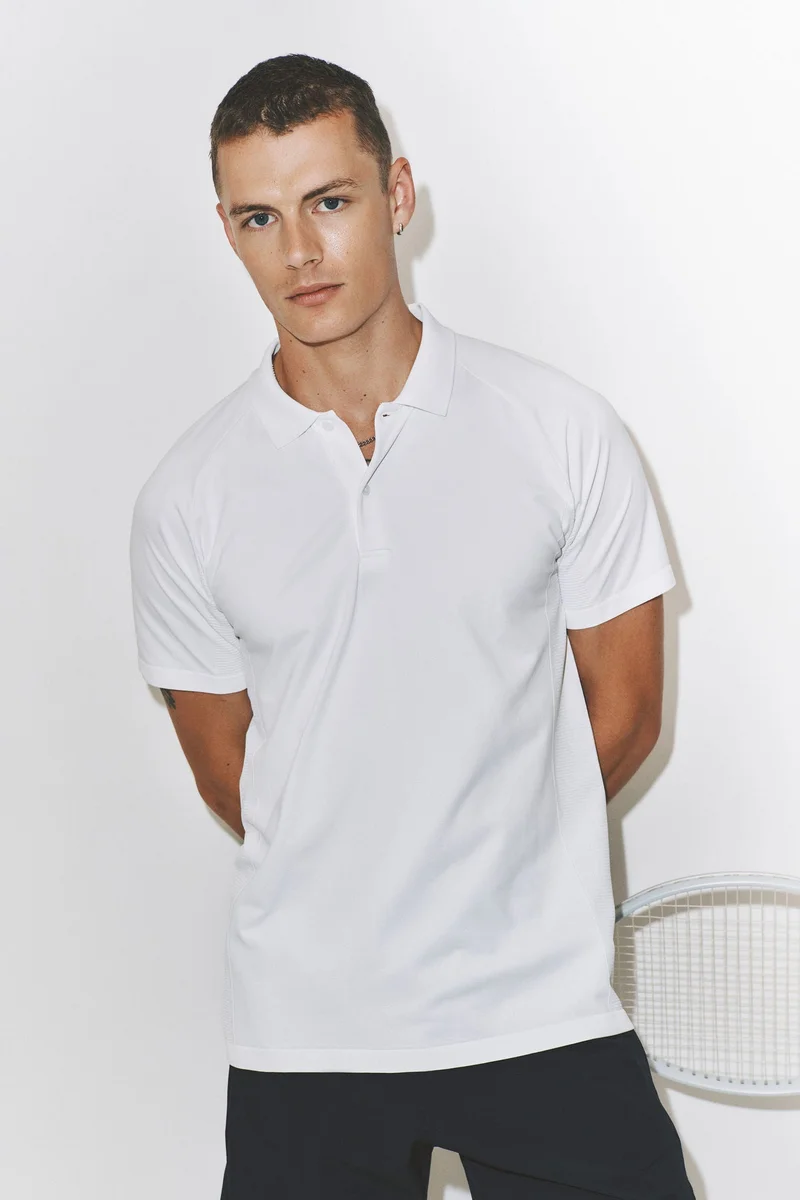 Regular Fit Tennis T-shirt with DryMove™
