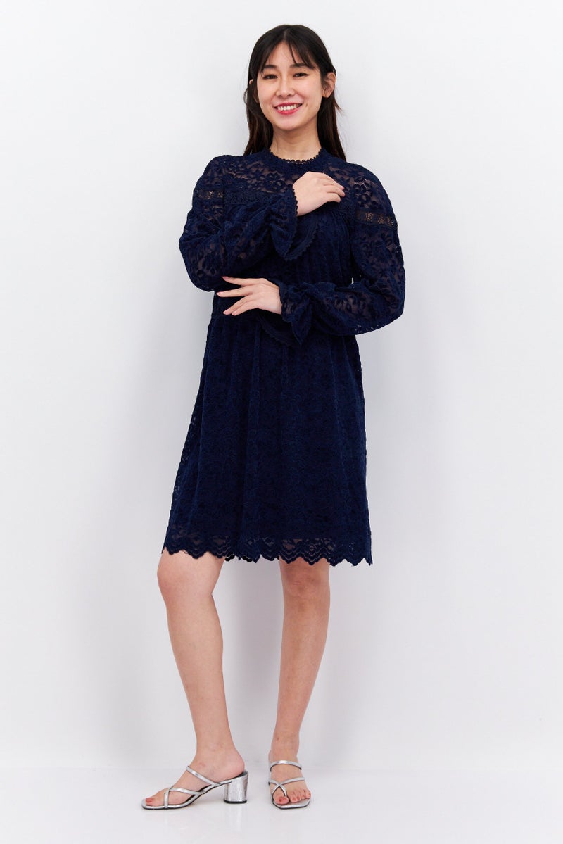 Tahari by Arthur S Levine Women Velvet Lace Trim Short Sleeve Shift Dress, Navy - Image 3