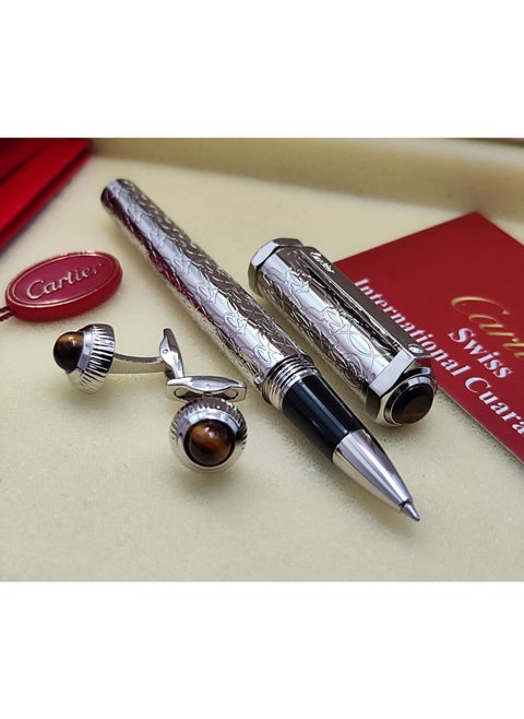 A set of pen and cuff from Kartel, latest version