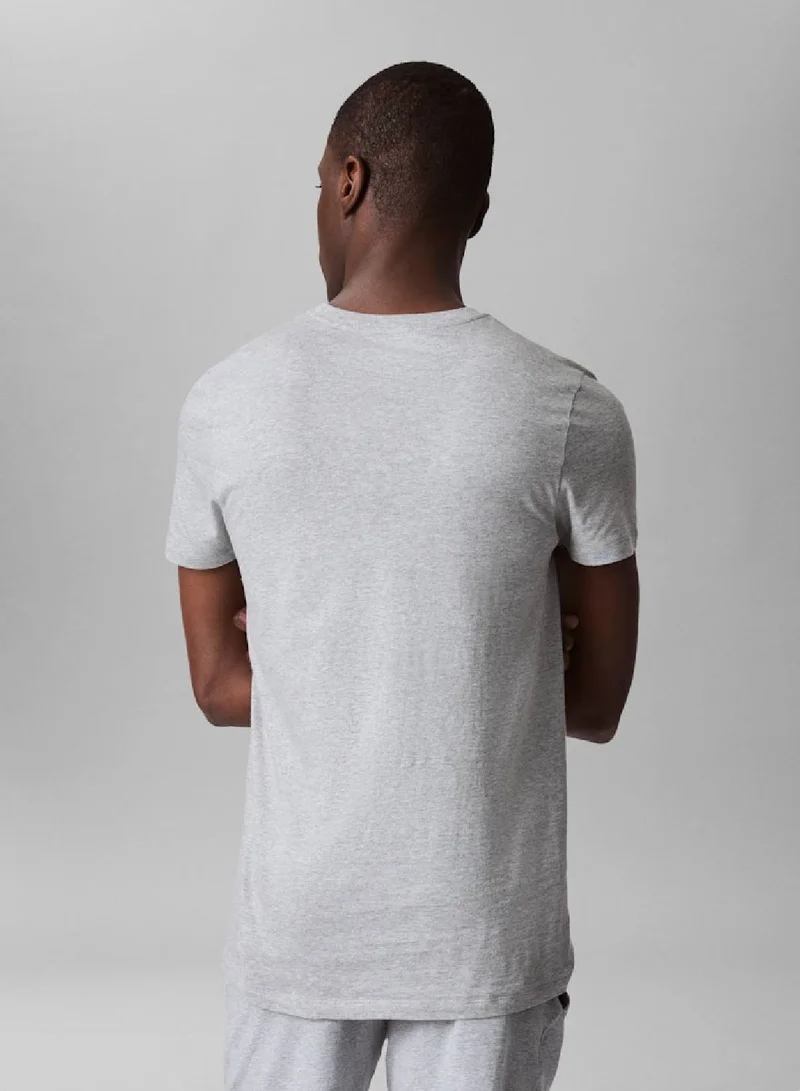 CALVIN KLEIN  3 Pack Crewneck T-Shirts - Cotton Classics for Men | Best Price UAE