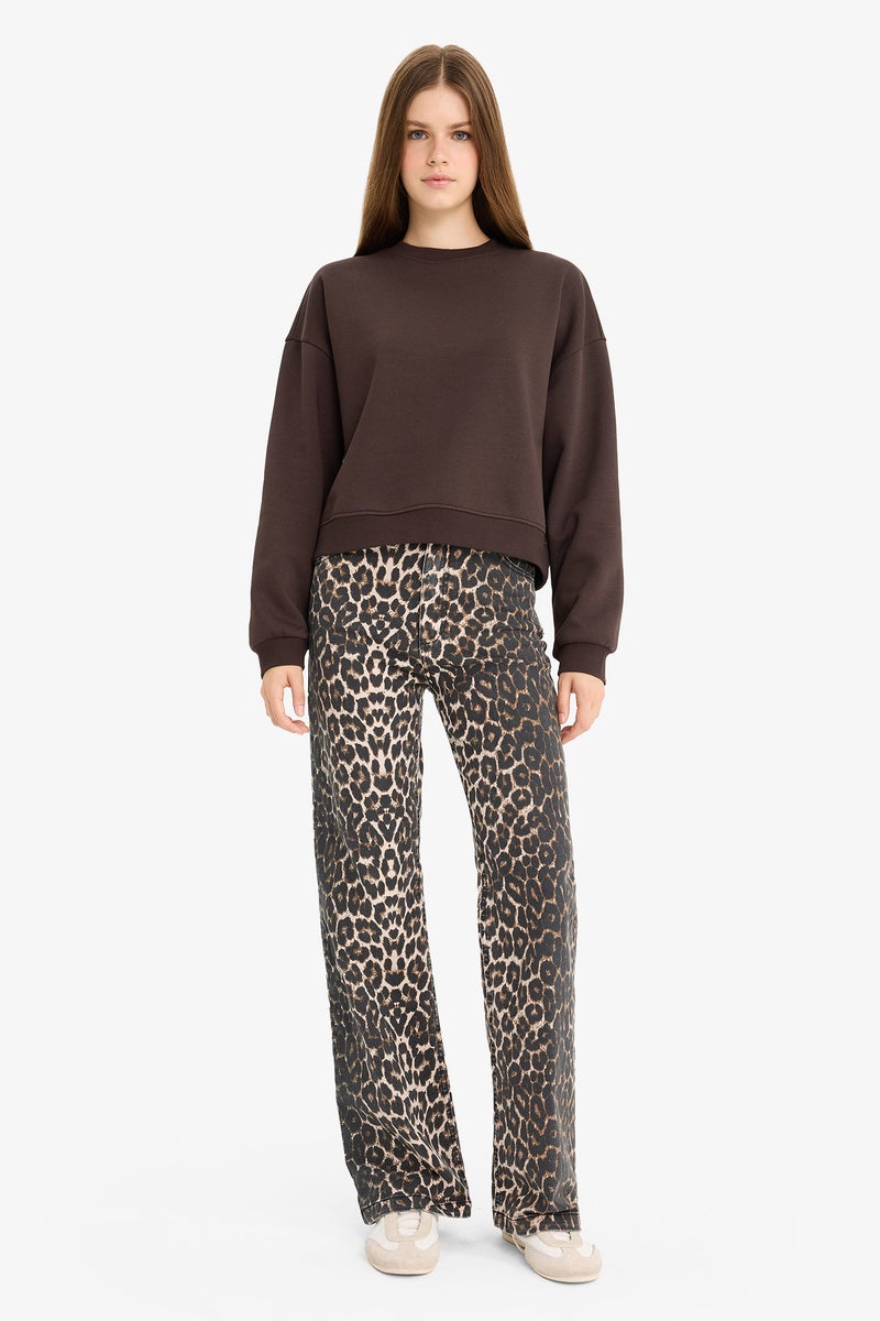 DeFacto Brown Woman Regular Fit Long Sleeve Sweatshirt Casual - Image 2