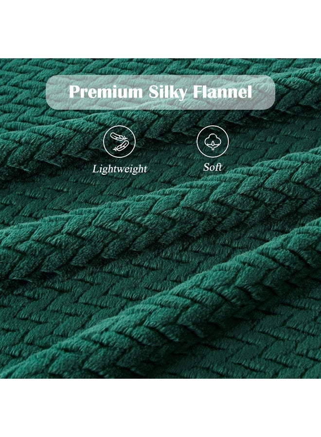 نيو كوزبلاي Newcosplay Super Super King Blanket Forest Green Premium Silky Flannel Leafe Leaves Bleant Lightweight Bed Alloy Season (Forest Green King ("x110" ")) - Image 5