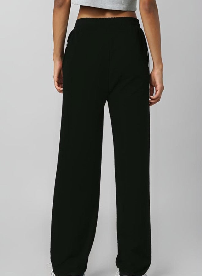 OUTLAWS سروال رياضي نسائي من OUTLAWS باللون الأسود بتصميم مريح وارتفاع متوسط من القطن - Image 4