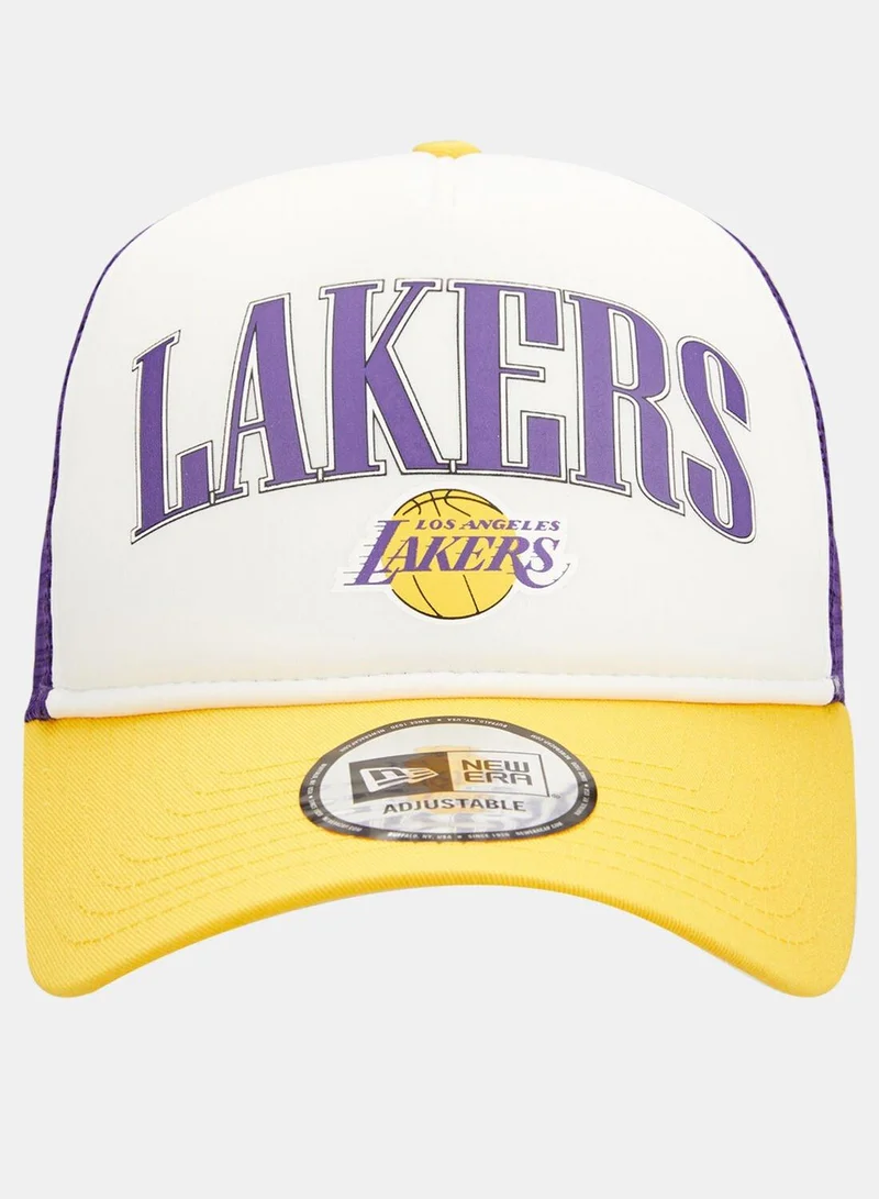 نيو ايرا Men's NBA Los Angeles Lakers Retro E-Frame Trucker Cap