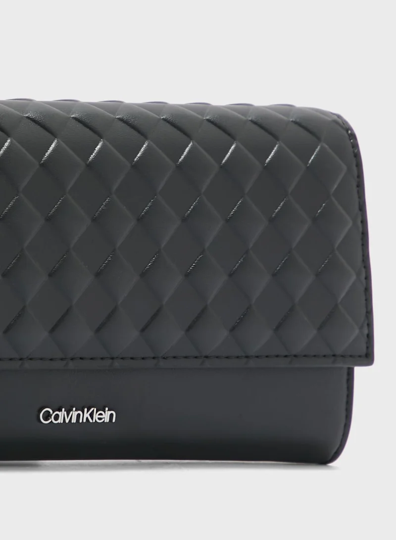 CALVIN KLEIN Quilted Large Trifold Wallet