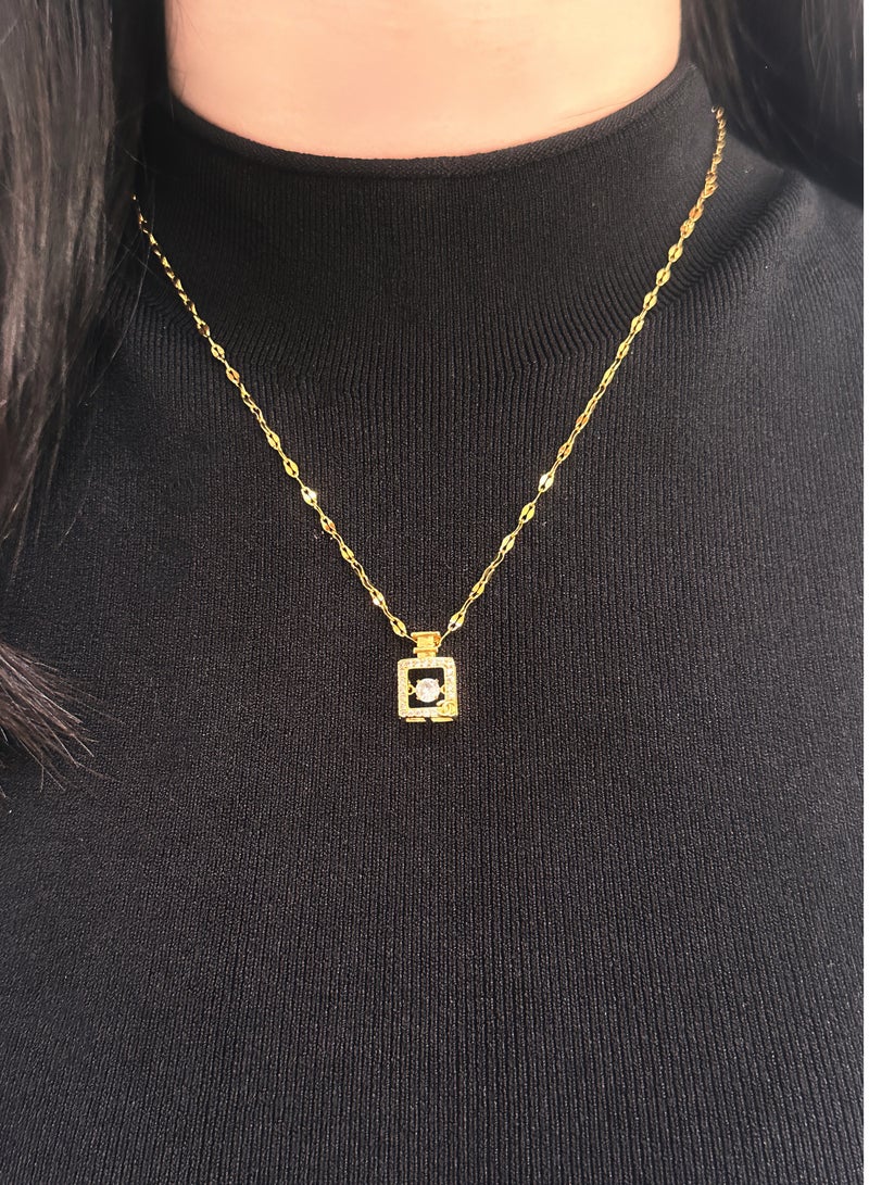 Shiny Perfume Bottle Pendant Necklace,Fashion Jewelry Dress Accessories - Image 4