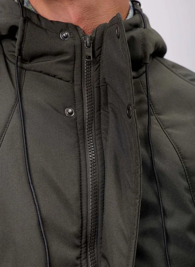 شركة المرآب الهندية Men Slim Fit Solid Puffer Jackets