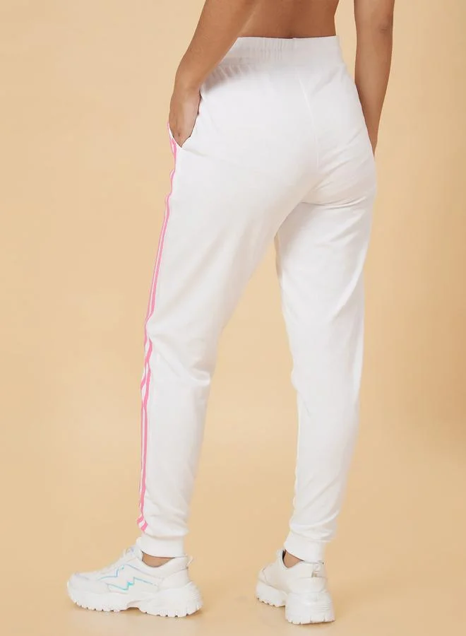 globus Globus Striped Regular Fit Side Stripes High-Rise Trousers