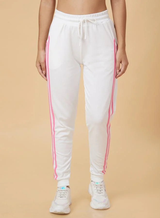 globus Globus Striped Regular Fit Side Stripes High-Rise Trousers