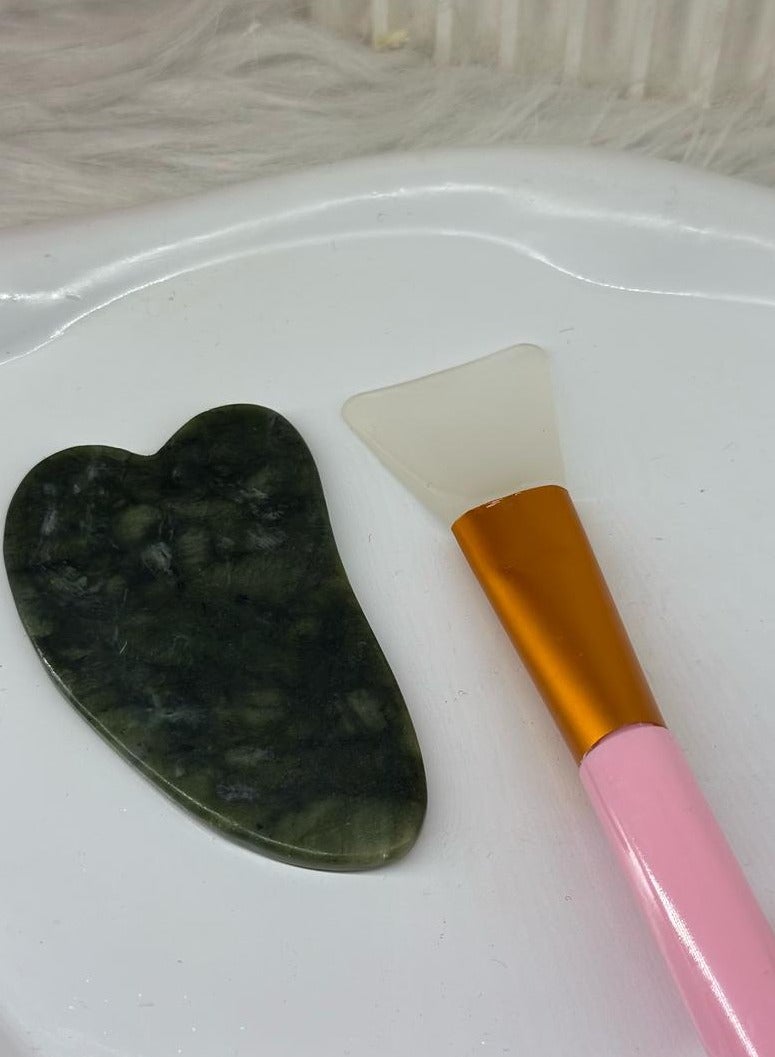 sface care set Gua Sha Body Guasha Board Facial Massage Tool Neck Therapy Green(random Color) 1PC + Silicone Face Mask Brush - 1PC Facial Mud Mask Applicator, Multicolor, Soft, Anti-Bacterial, Heat-Resistant, Wand, Cosmetic Brush Random Color S118 - Image 1