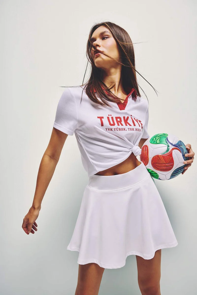 Defacto Standard Fit Straight Waist White Mini Skirt
