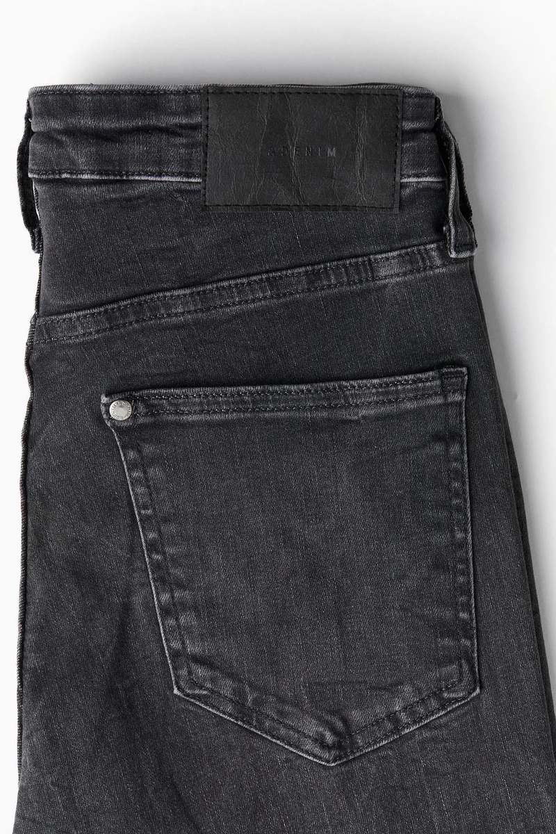 H&M Flared Ultra High Jeans