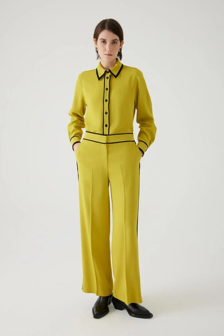 EXQUISE Regular Knit Yellow Trousers with Elastic Waistband and Piping Detail