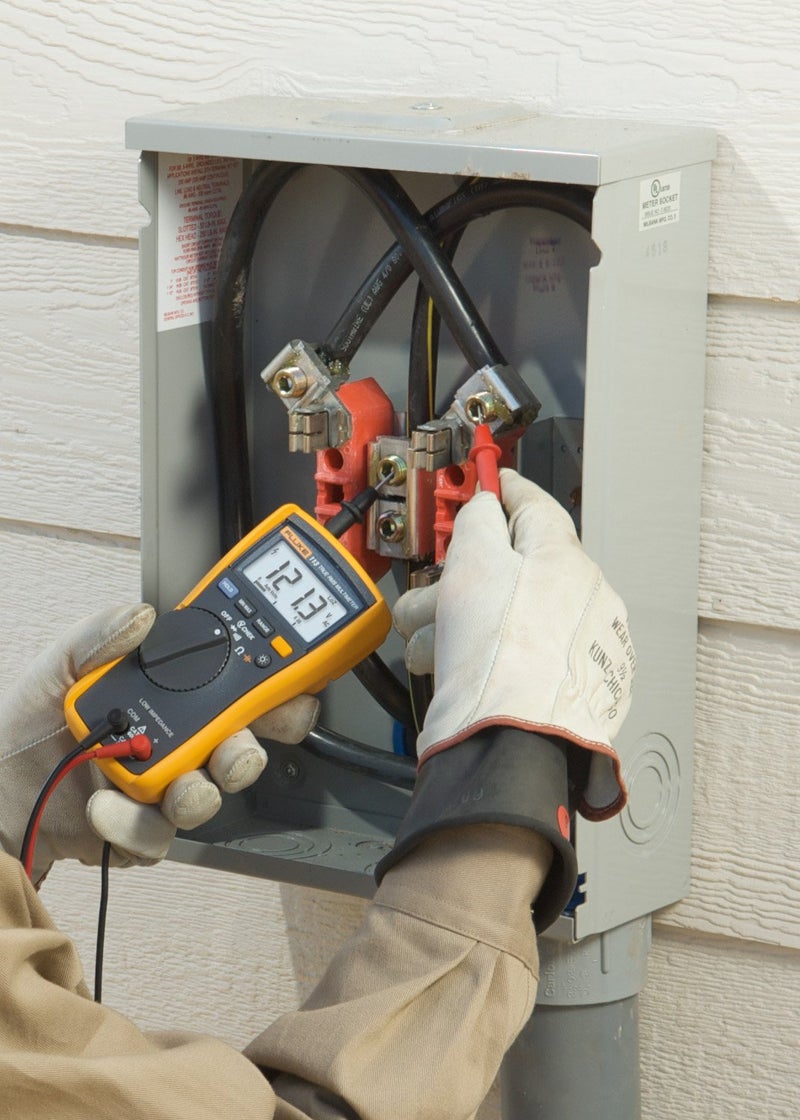 Fluke 113 True-RMS Utility Multimeter - Image 3