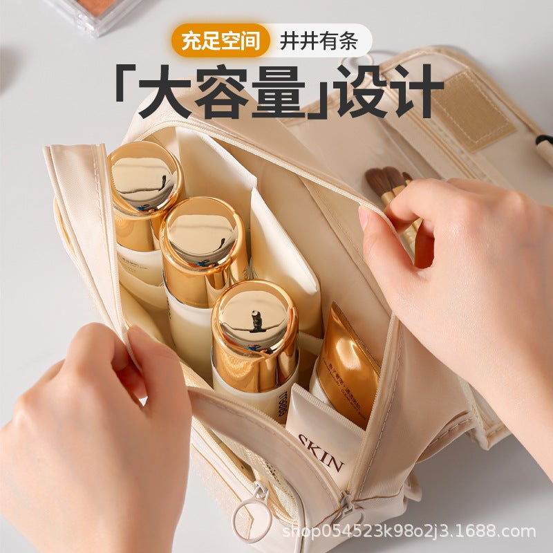 Folding Storage Dry And Wet Separation Hook Bag Large Capacity Portable Travel Simple Girly Heart Cosmetic Bag Toiletry Bag - Image 4