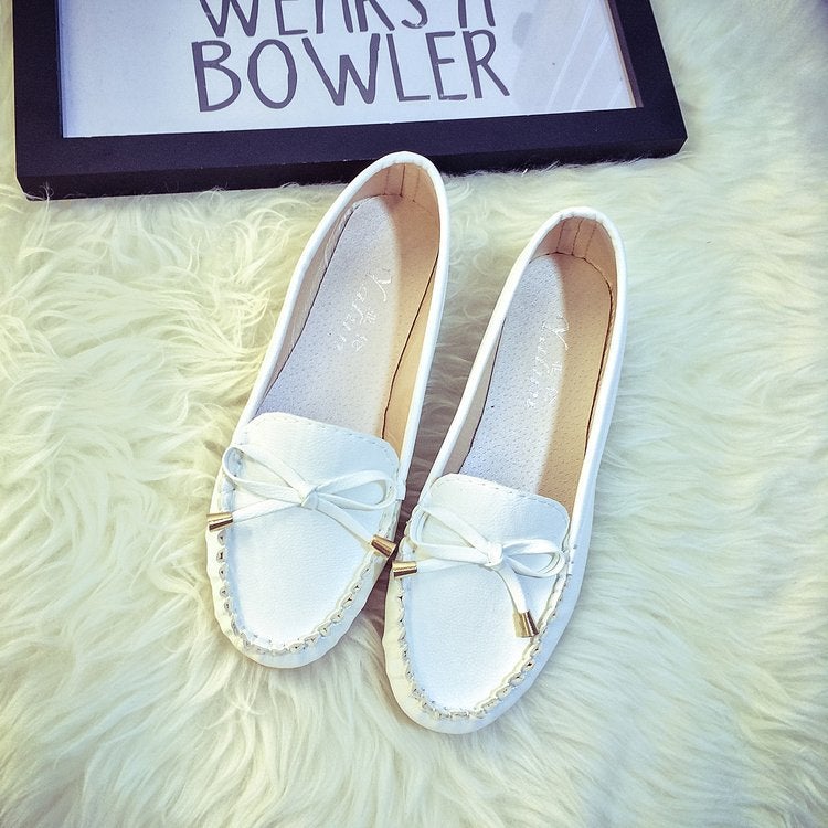Bow Beanie Shoes Women'S Flat Heel Nurse Shoes Casual Driving Large Size Single Shoes Pregnant Women Driving Shoes - Image 1
