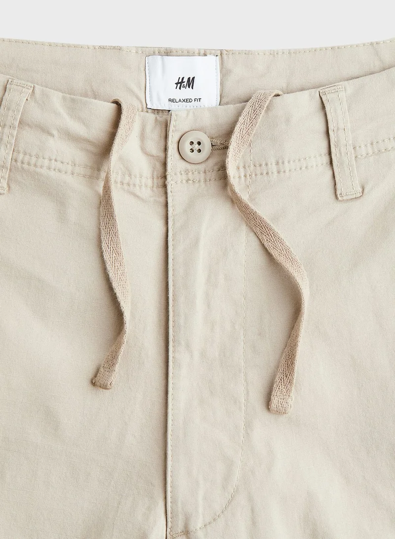 H&M Relaxed Fit Cargo Trousers